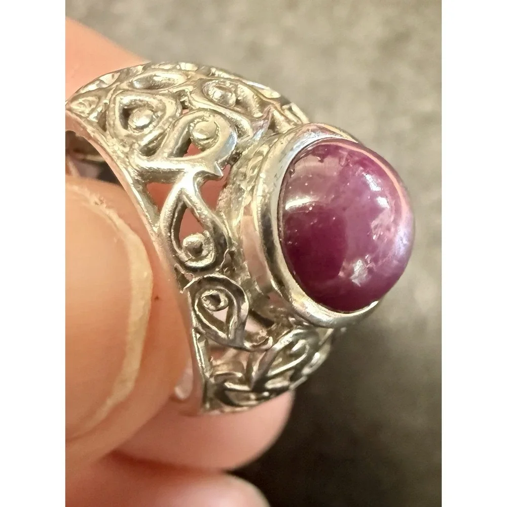 Vintage KNR 925 Sterling Silver India Red Cabochon Gemstone Ring Size 5